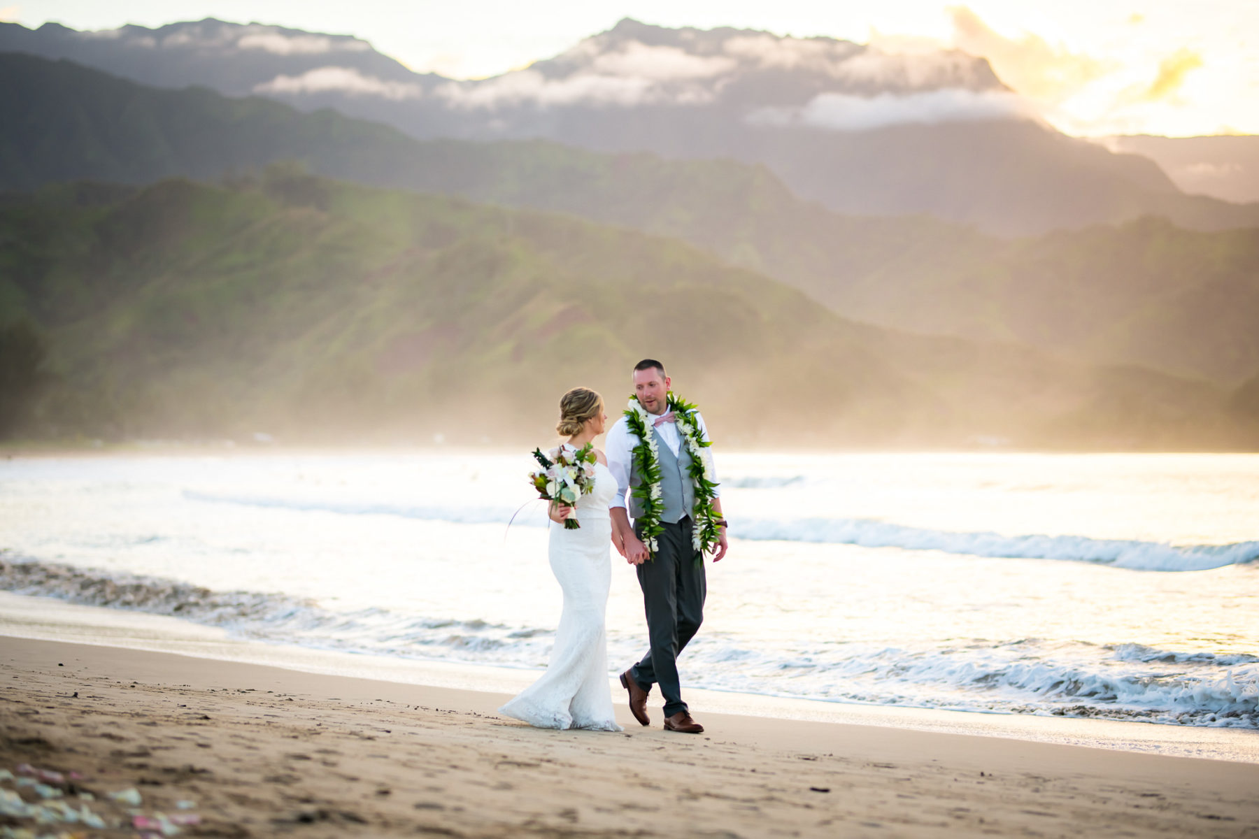 Hanalei bay Sunset elopement